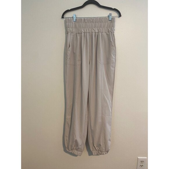 New In Women's High-Waisted Elastic Cuff Jogger Pants Size L Beige Casual - Picture 1 of 13